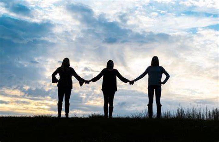 Can you have three best friends?