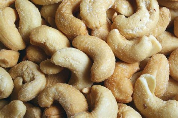 Do cashews cause prostate cancer?
