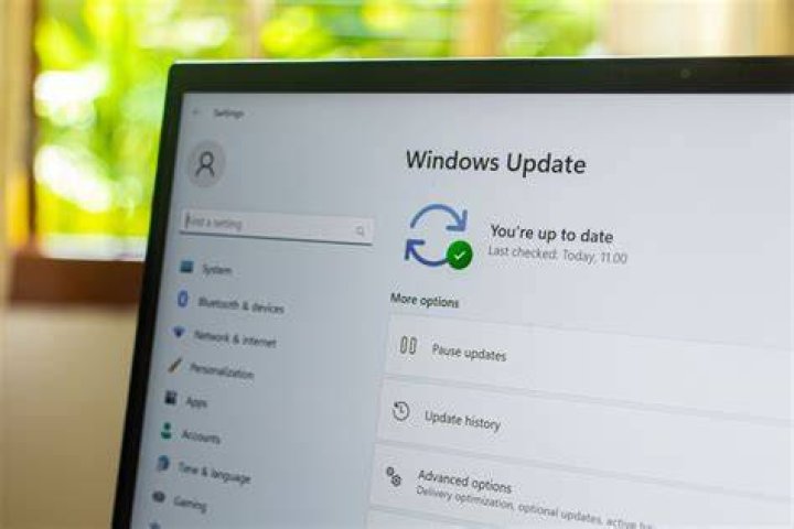 How do I update my Itel s11?