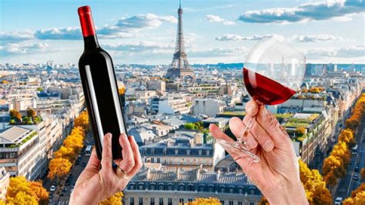 How do you drink wine in France?