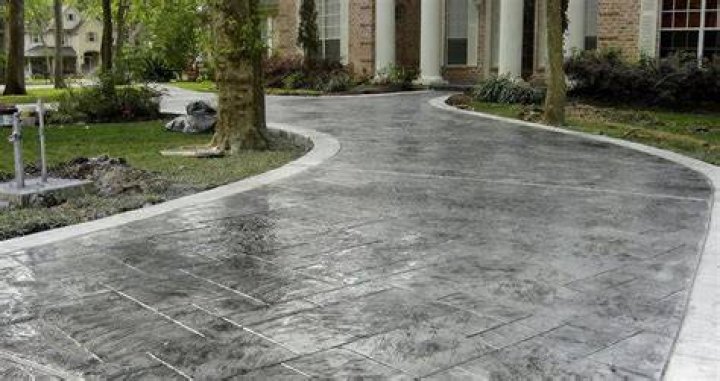 How much does a stamped concrete walkway cost?