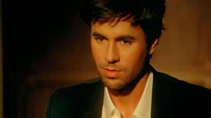 How much does Enrique Iglesias make?