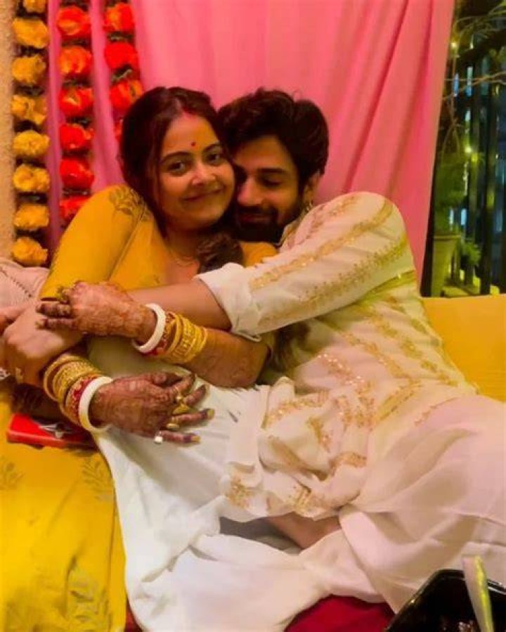 Is Devoleena Bhattacharjee married?