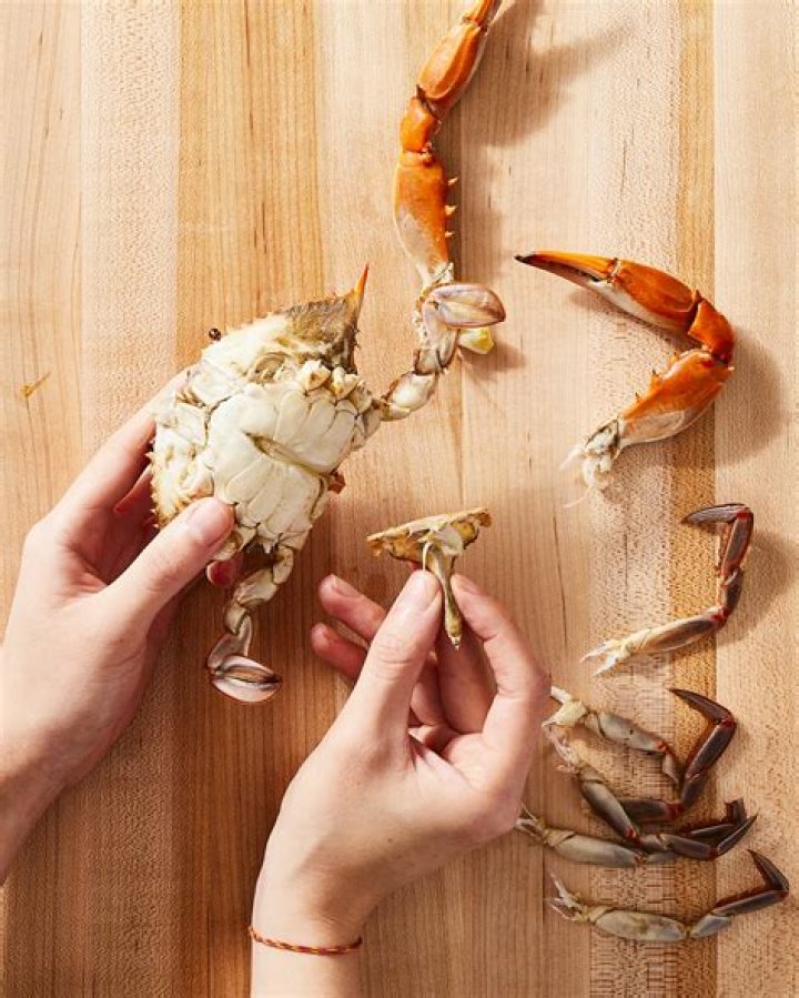 What part of crab is edible?
