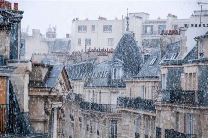 Will it snow in Paris 2021?